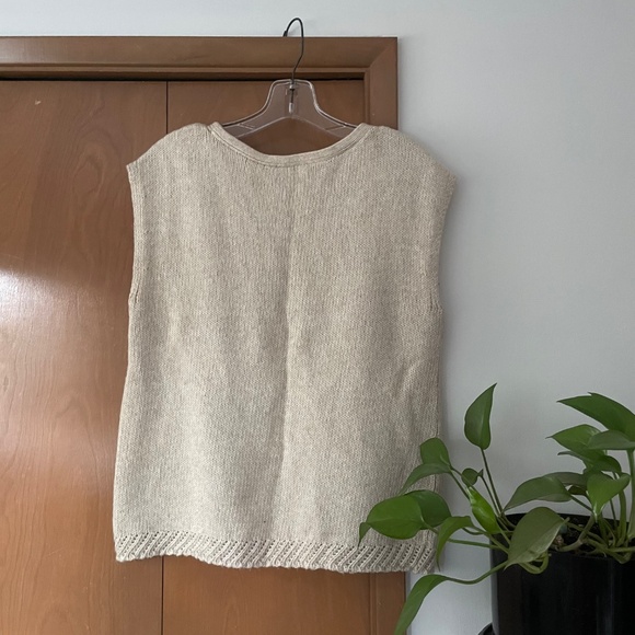 Coldwater Creek oatmeal cream knit sweater vest - Picture 2 of 4